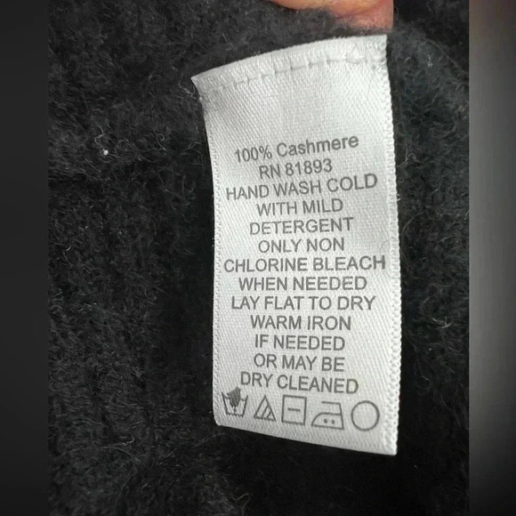 Isaac Mizrahi Live Cashmere Oversized Poncho Sweater‎  Size XS - Picture 11 of 13